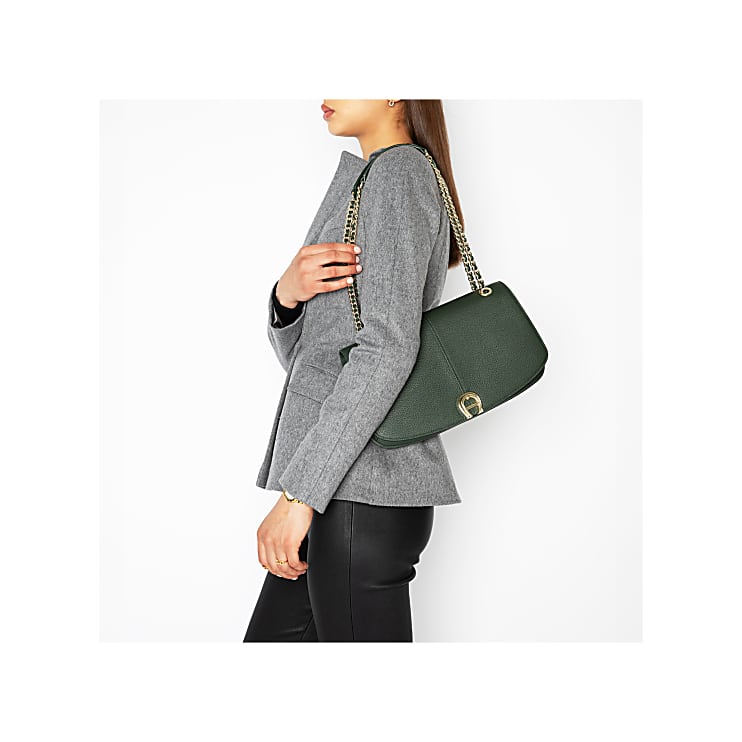 【AIGNER】MARCELLA Crossbody Bag M／クロスボディバッグ MARCELLA Crossbody Bag M, black | AIGNER JAPAN WEBSITE